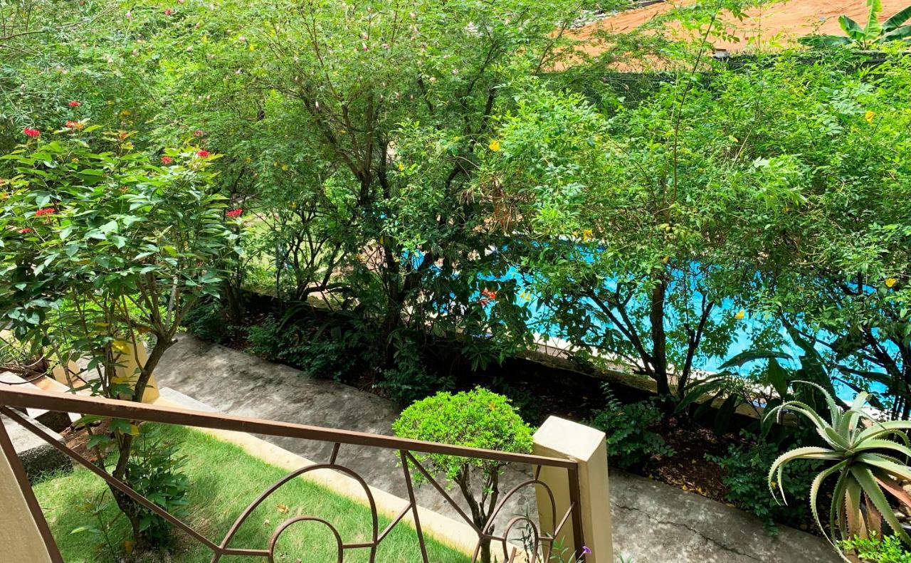 Residence Bertille Abidjan Cocody Exterior foto
